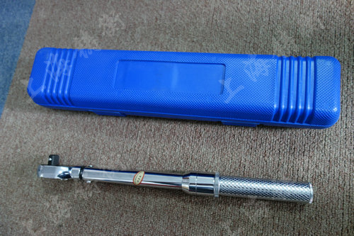 ���{(di��o)ʽŤ�ذ���