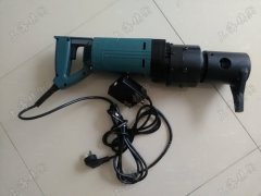 늄�(d��ng)��Ť������2500N.m