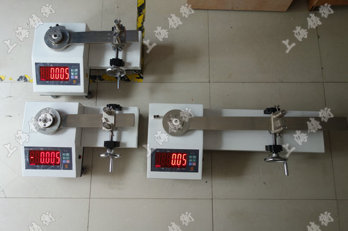 �ք�Ť�ذ��֙z�y�x