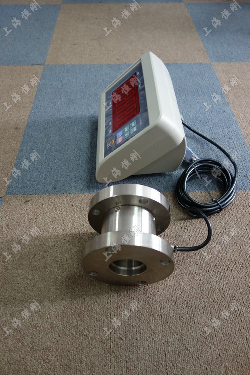 ���@Ť���z�y�x