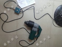 優質電動定扭力扳手 優質電動定扭力扳手