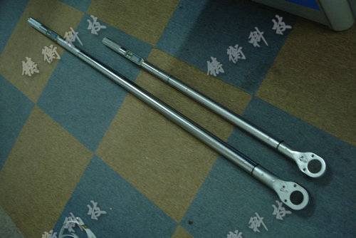 數(shù)顯扭矩扳手圖片