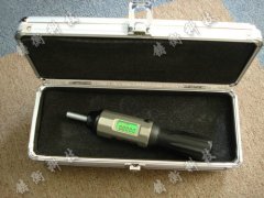 ���@�ݽz��